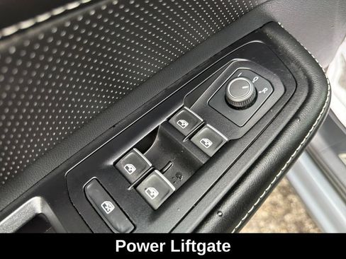 Used 2024 Volkswagen Atlas Cross Sport SEL R-Line AWD/4WD image 13