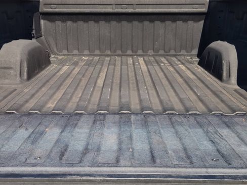 Used 2024 Chevrolet Silverado 1500 W/T w/ WT Value Package AWD/4WD image 33