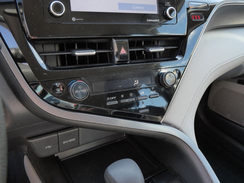 Certified 2024 Toyota Camry LE FWD image 24