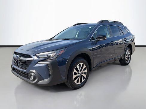 Certified 2025 Subaru Outback Premium image 7