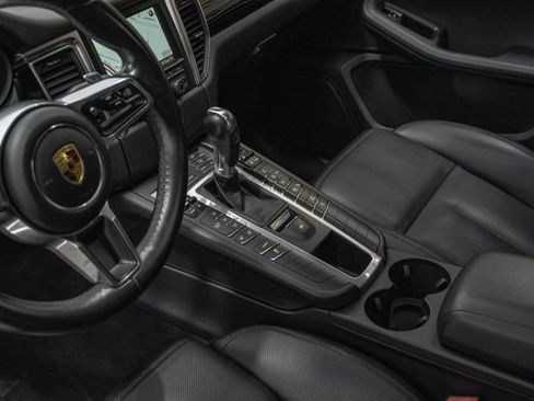 Used 2016 Porsche Macan S image 35