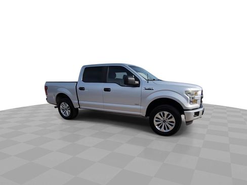 Used 2016 Ford F150 XL w/ Equipment Group 101A Mid AWD/4WD image 2