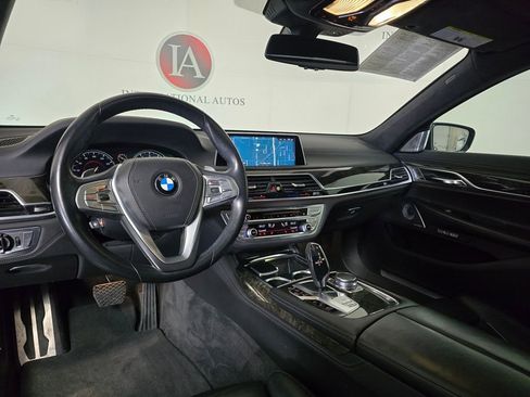 Used 2016 BMW 750i xDrive image 24