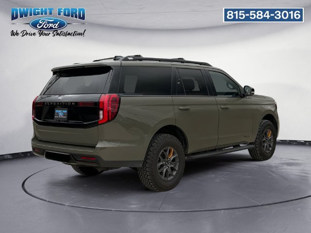 Used 2025 Ford Expedition Tremor AWD/4WD image 5