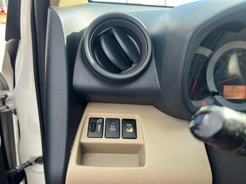 Used 2010 Toyota RAV4 Limited image 47