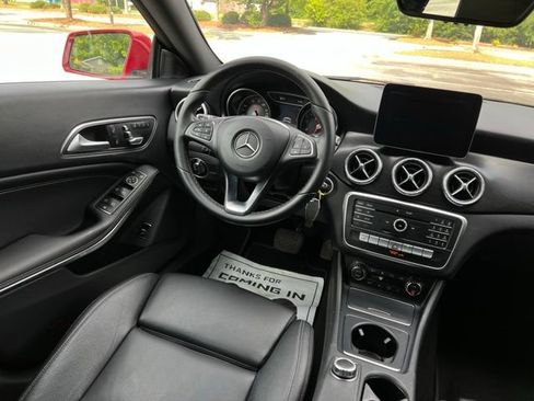 Used 2017 Mercedes-Benz CLA 250 image 29