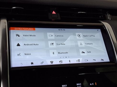 Used 2020 Land Rover Discovery Sport image 22