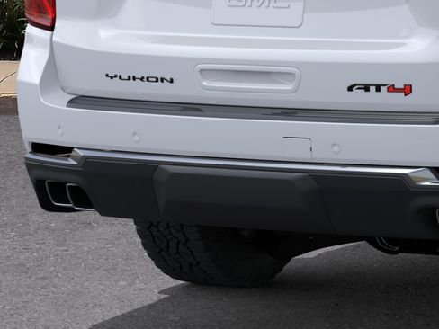 New 2026 GMC Yukon XL AT4 w/ AT4 Premium Package AWD/4WD image 14