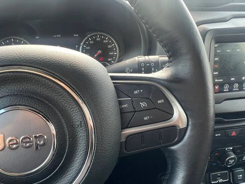 Used 2020 Jeep Renegade Limited AWD/4WD image 15