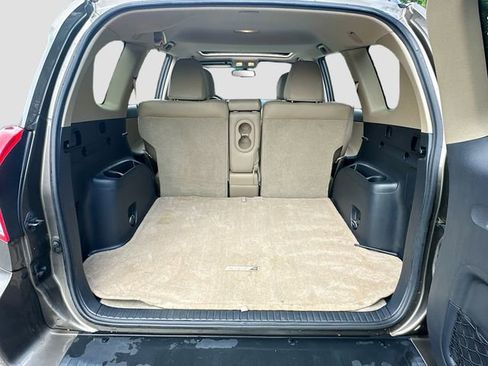 Used 2012 Toyota RAV4 Limited w/ Navigation Value Pkg AWD/4WD image 27