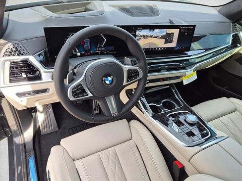 New 2027 BMW X7 xDrive40i w/ Executive Package AWD/4WD image 3