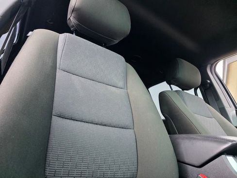 Used 2013 Ford Explorer XLT FWD image 17