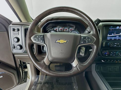 Used 2015 Chevrolet Silverado 1500 LTZ Z71 w/ LTZ Plus Package image 11