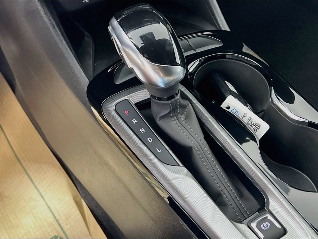 New 2026 Buick Envista Sport Touring w/ Convenience I Package FWD image 14