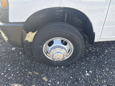 New 2024 RAM 3500 Tradesman image 19