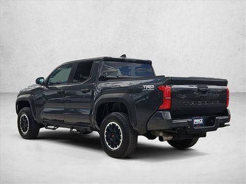 Used 2026 Toyota Tacoma TRD Off-Road AWD/4WD image 7