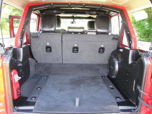 Used 2022 Jeep Wrangler Unlimited Rubicon 4xe w/ Cold Weather Group image 24