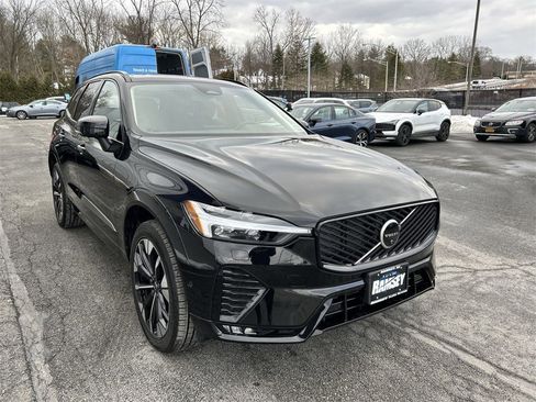 New 2026 Volvo XC60 B5 Plus w/ Protection Package Premier image 2