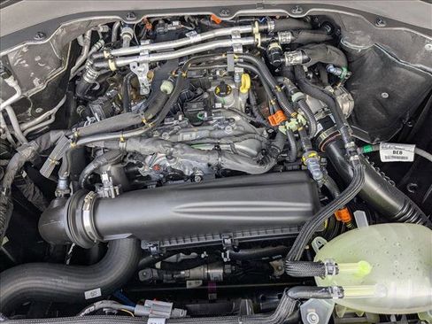 New 2026 Ford Explorer Active image 17