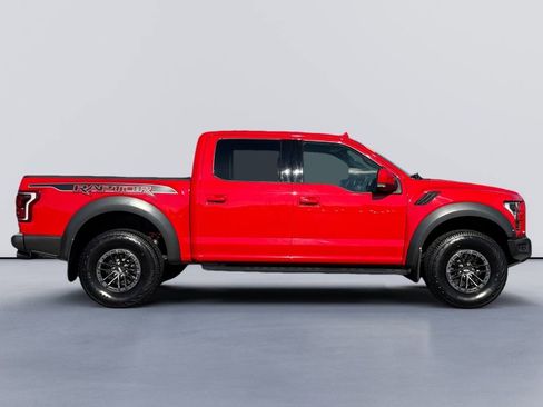 Used 2019 Ford F150 Raptor w/ Equipment Group 802A Luxury image 7