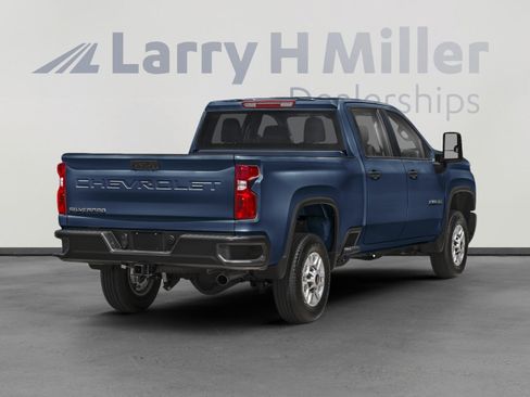 Used 2025 Chevrolet Silverado 2500 LT w/ All Star Edition AWD/4WD image 2