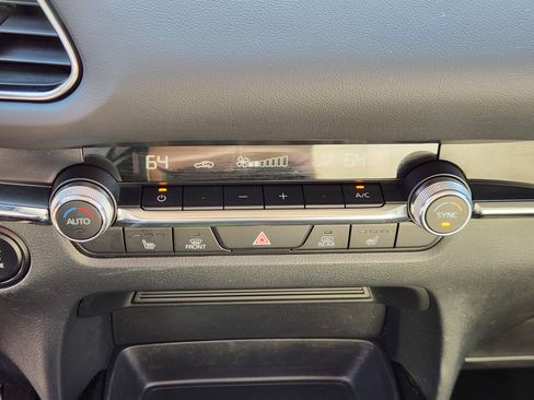 Certified 2023 MAZDA CX-30 AWD 2.5 S w/ Premium Package image 22