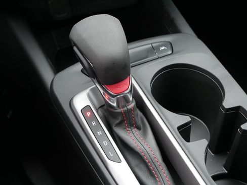 New 2026 Chevrolet Trax RS w/ Driver Confidence Package image 9