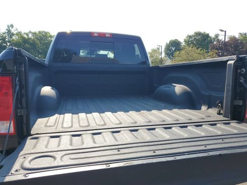 Used 2017 RAM 1500 Outdoorsman AWD/4WD image 8