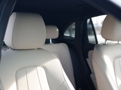 Used 2022 Mercedes-Benz GLA 250 4MATIC image 14