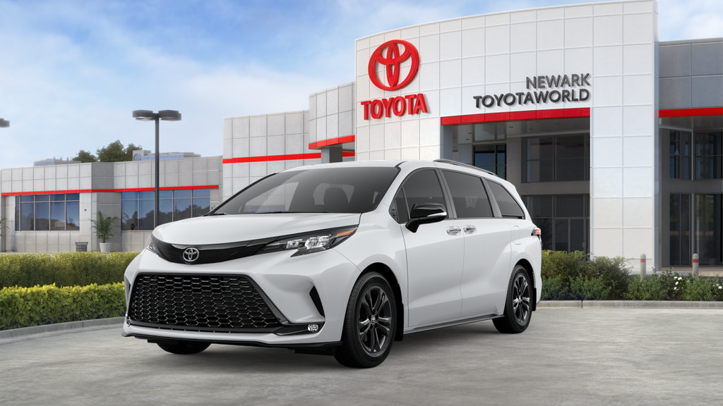 New 2026 Toyota Sienna XSE AWD/4WD image 1