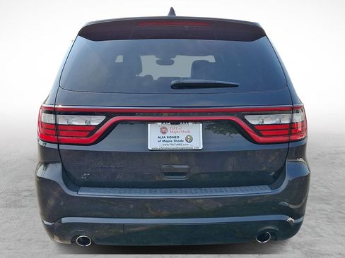 Used 2022 Dodge Durango R/T w/ Blacktop Package AWD/4WD image 4