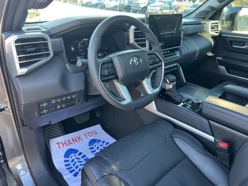 Certified 2025 Toyota Sequoia Platinum image 29