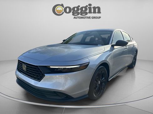 New 2025 Honda Accord SE image 1