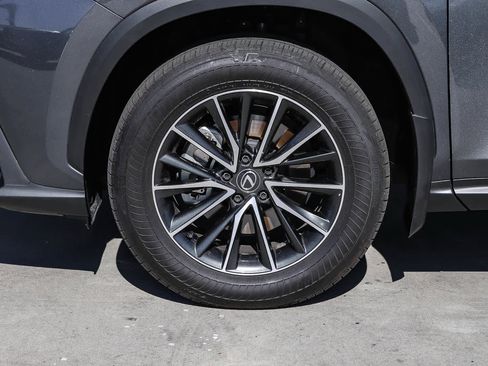 Used 2024 Lexus NX 350h AWD image 11