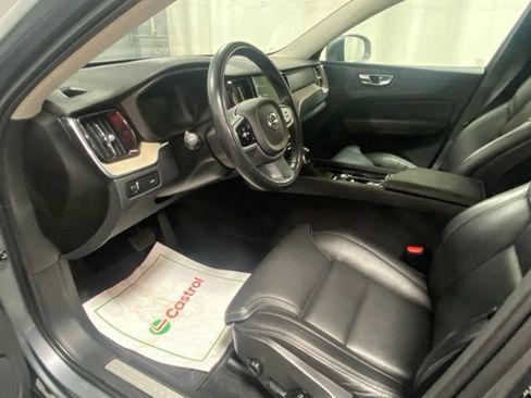 Used 2021 Volvo XC60 T5 Inscription AWD/4WD image 10