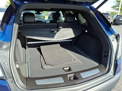 Certified 2025 Cadillac XT5 Sportv AWD/4WD image 19