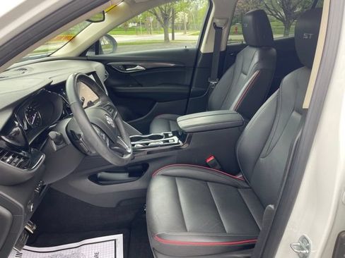 Used 2023 Buick Envision Essence w/ Technology Package I AWD/4WD image 15