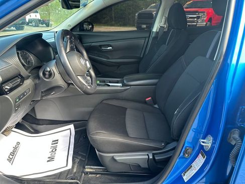 Used 2020 Nissan Sentra SV w/ Electronics Package FWD image 9