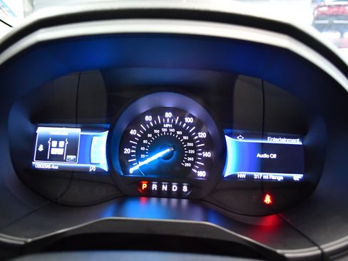 Used 2024 Ford Edge SEL image 22