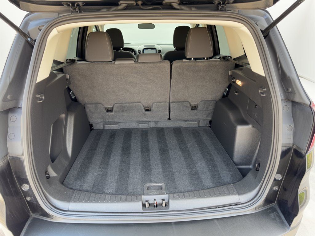 Used 2019 Ford Escape SE FWD image 28