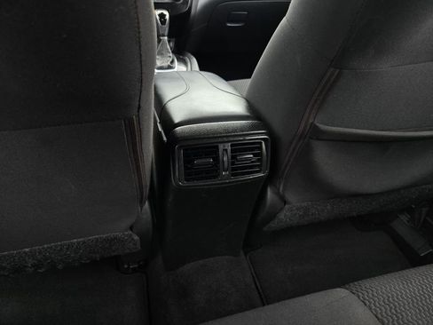 Used 2020 Nissan Rogue Sport S FWD image 14
