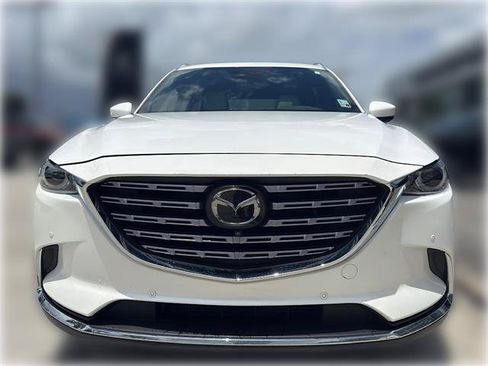 Used 2022 MAZDA CX-9 Signature AWD/4WD image 2