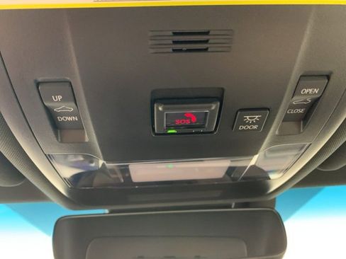 Used 2023 Lexus ES 350 F Sport w/ Accessory Package (Z2) image 25