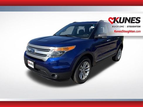 Used 2015 Ford Explorer XLT AWD/4WD image 4