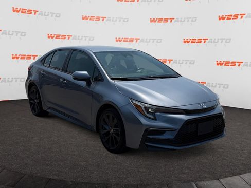 Used 2023 Toyota Corolla SE FWD image 7