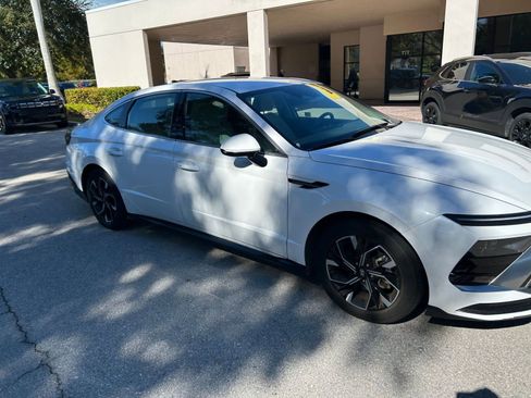 Used 2025 Hyundai Sonata SEL image 2