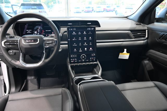 New 2027 GMC Terrain Elevation w/ Elevation Premium Package FWD image 12