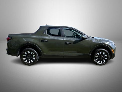 Used 2025 Hyundai Santa Cruz SE image 4