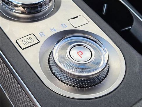 Used 2024 Genesis GV70 3.5T Sport image 11