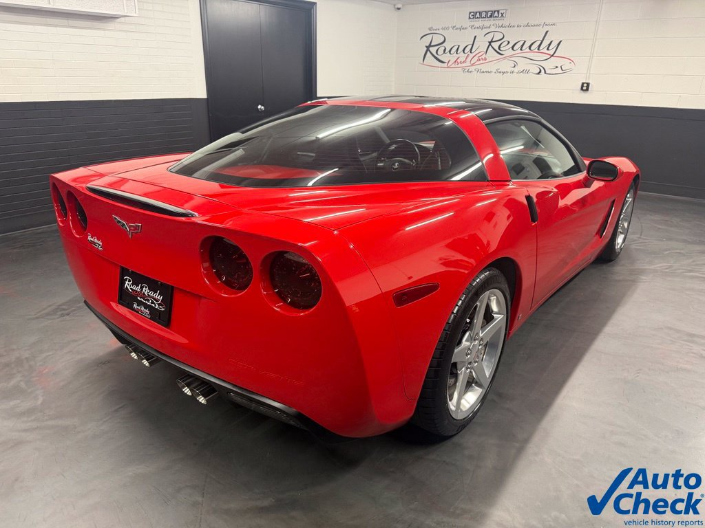 Used 2007 Chevrolet Corvette Coupe w/ Preferred Equipment Group RWD image 11